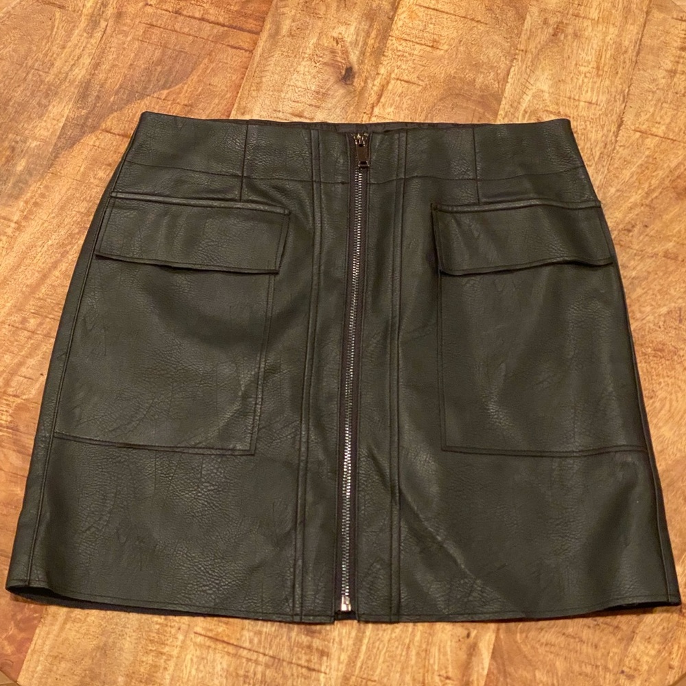 Faux leather mini skirt